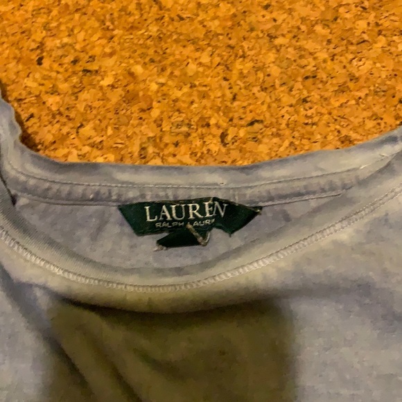 Blue long sleeved shirt with floral lace shoulders - Picture 3 of 3